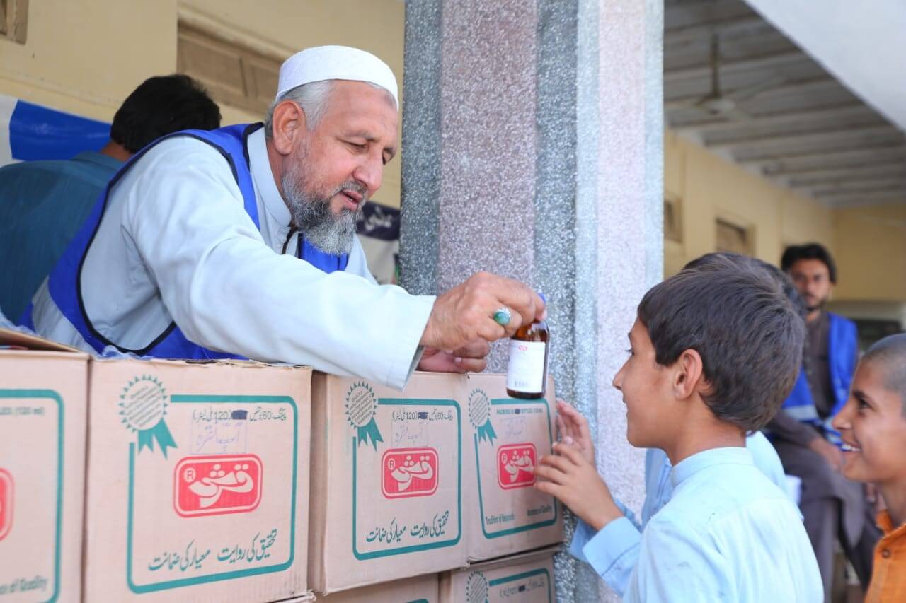 Pakistan floods appeal donate and make a difference Sarwar Foundation